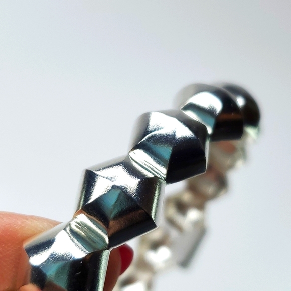 Legend Amrapali Regal Lavali Collection Sterling Silver Bangle Bracelet - Picture 4 of 7